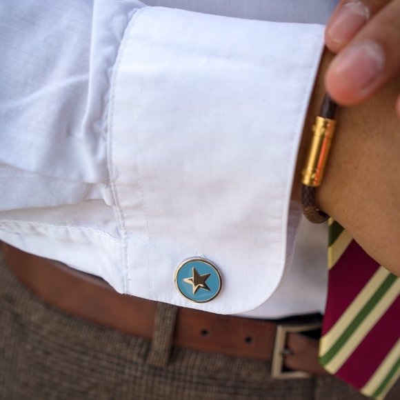 Magnetic Cufflinks - Custom for any shirt - Picture 3 of 4